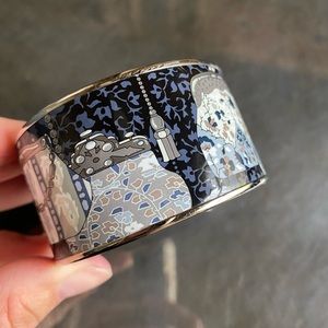 HERMES enamel printed extra wide CACHEMIRE DE TAMARA BRACELET 65